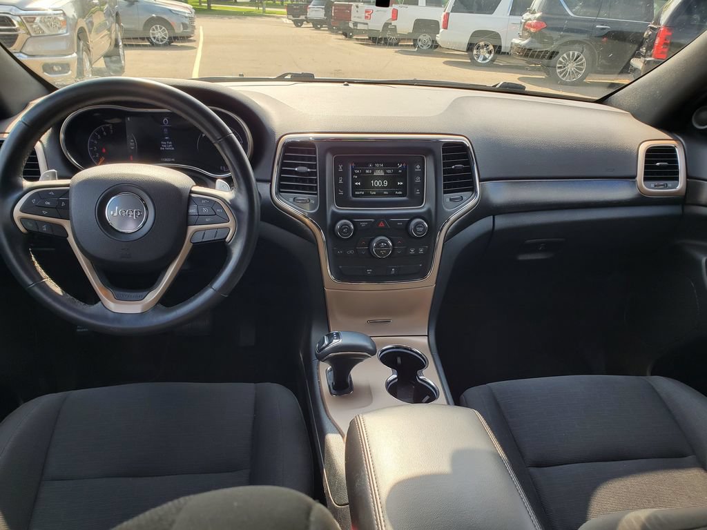Used 2015 Jeep Grand Cherokee Laredo RWD image 11