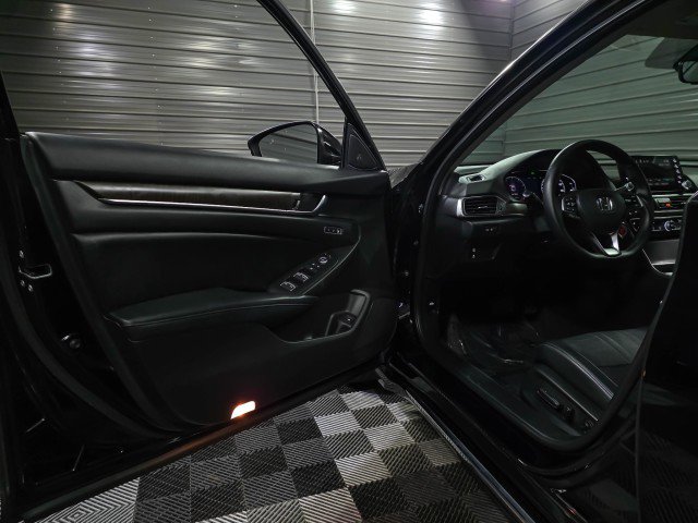 Used 2018 Honda Accord EX-L image 33