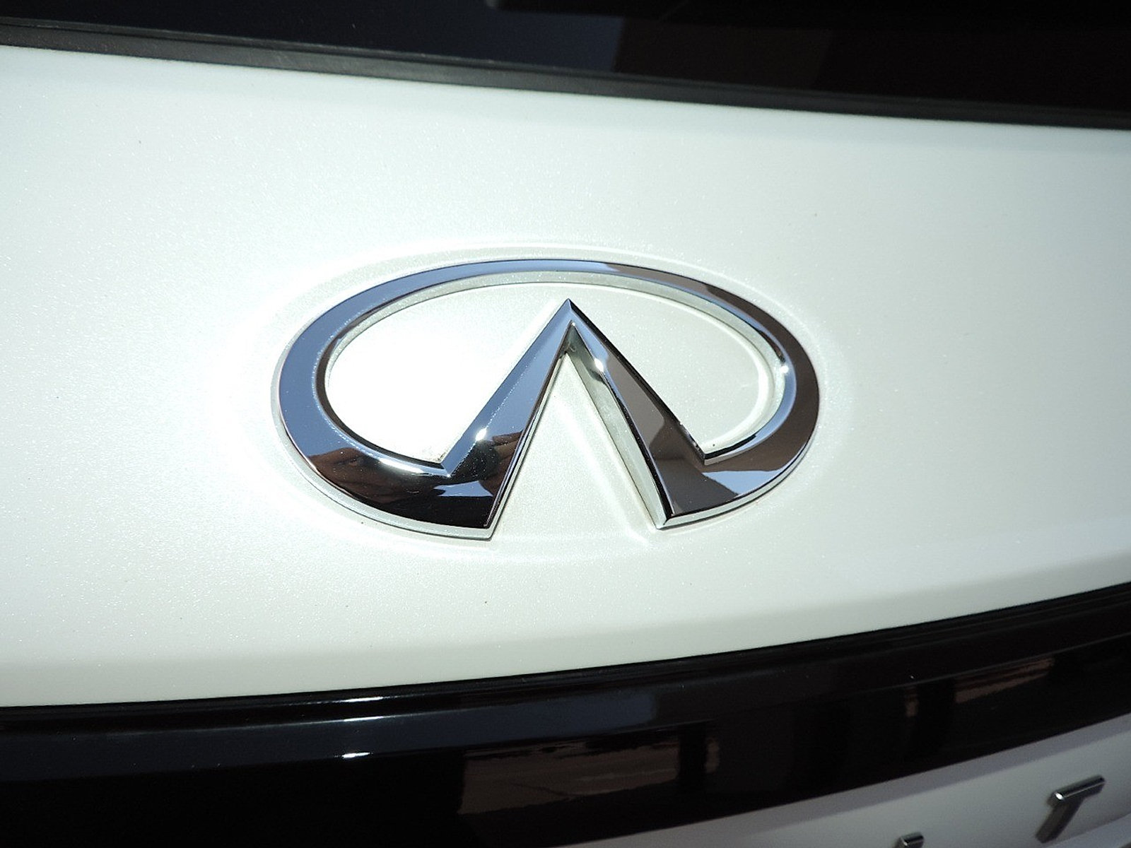 Used 2025 INFINITI QX60 Autograph w/ Cargo Package AWD/4WD image 19