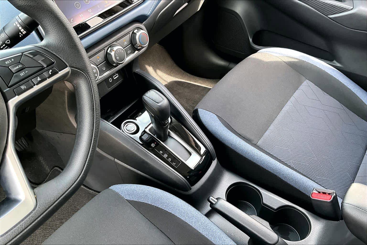 Certified 2025 Nissan Versa SV w/ Trunk Package image 17