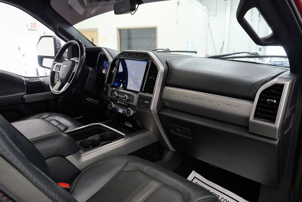 Used 2022 Ford F350 Platinum w/ Tremor Off-Road Package AWD/4WD image 18