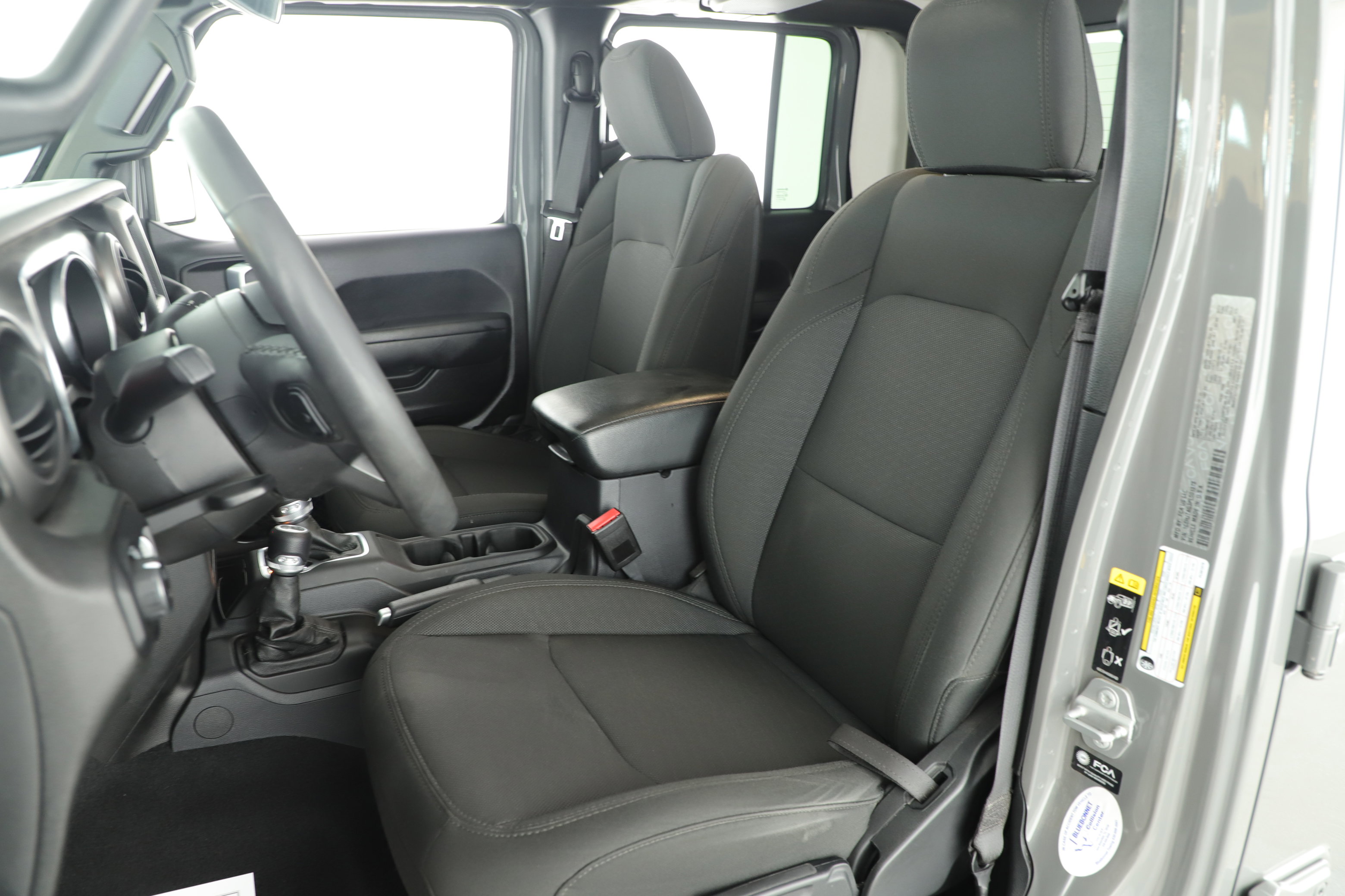 Used 2023 Jeep Gladiator Willys image 10