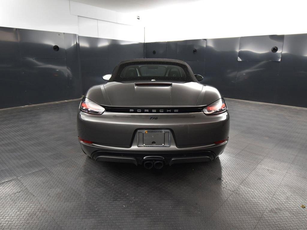 Used 2025 Porsche 718 Boxster image 6