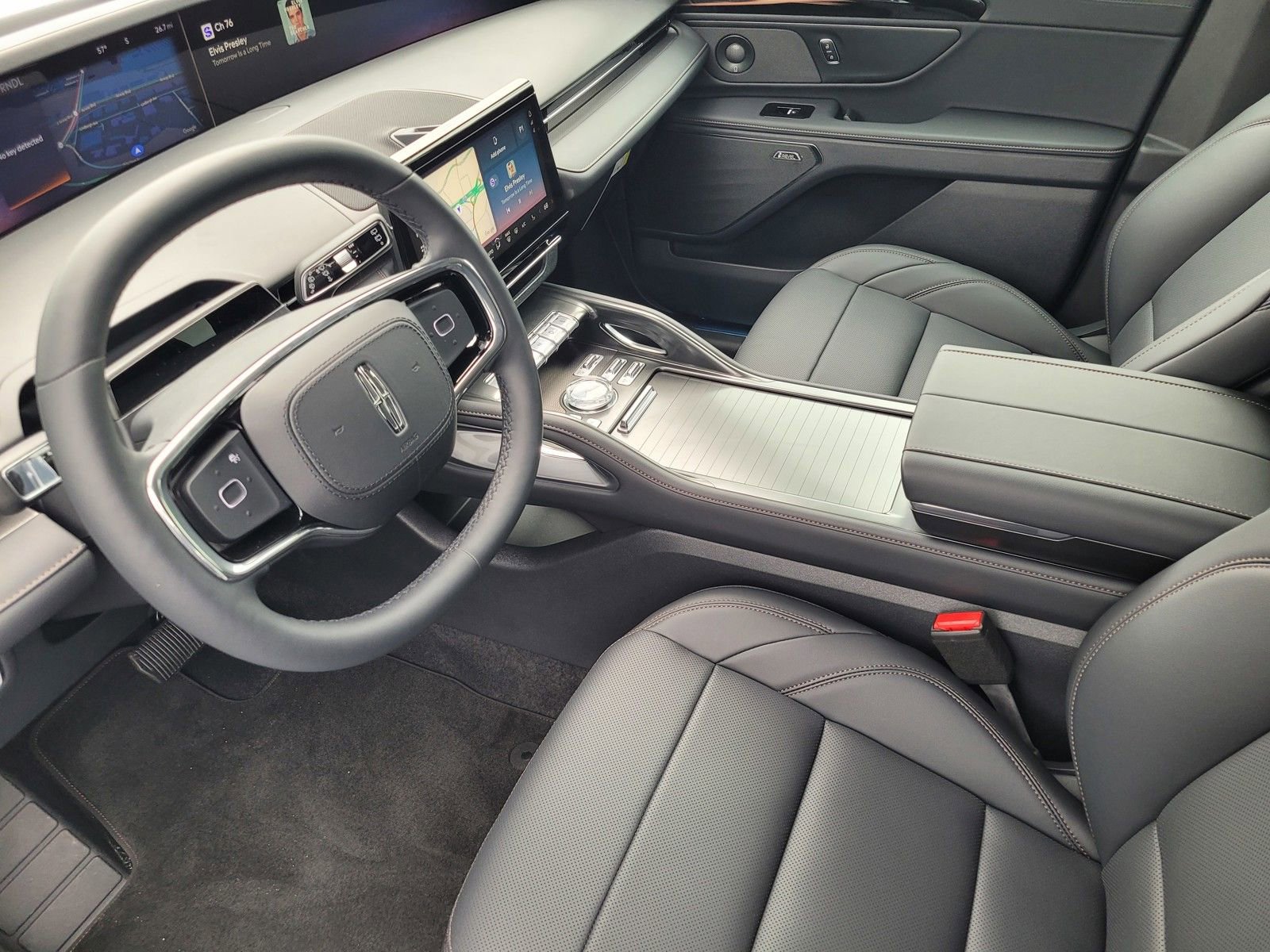 New 2026 Lincoln Nautilus Premier w/ Equipment Group 102A AWD/4WD image 11