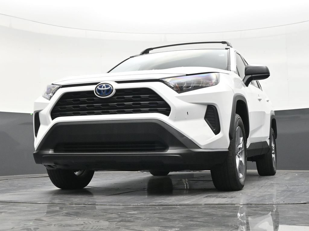 Used 2022 Toyota RAV4 LE AWD/4WD image 28