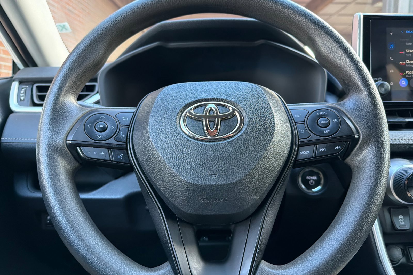 Used 2024 Toyota RAV4 XLE image 23