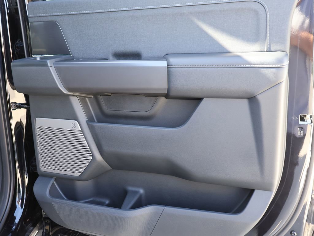 New 2025 Ford F150 Lariat w/ Equipment Group 501A Mid image 12