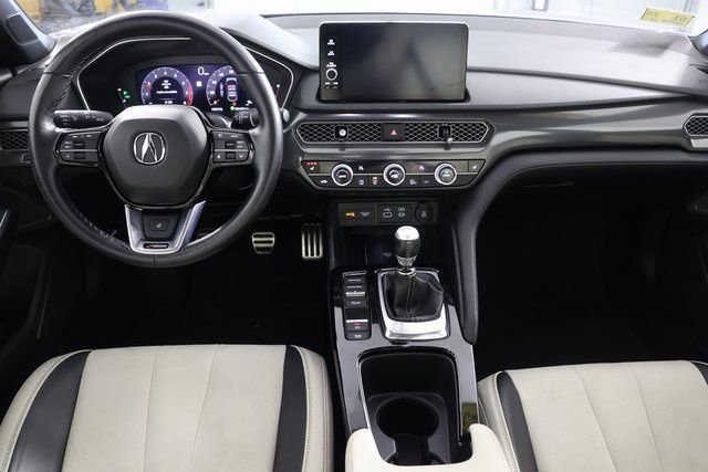 Used 2023 Acura Integra A-Spec image 2