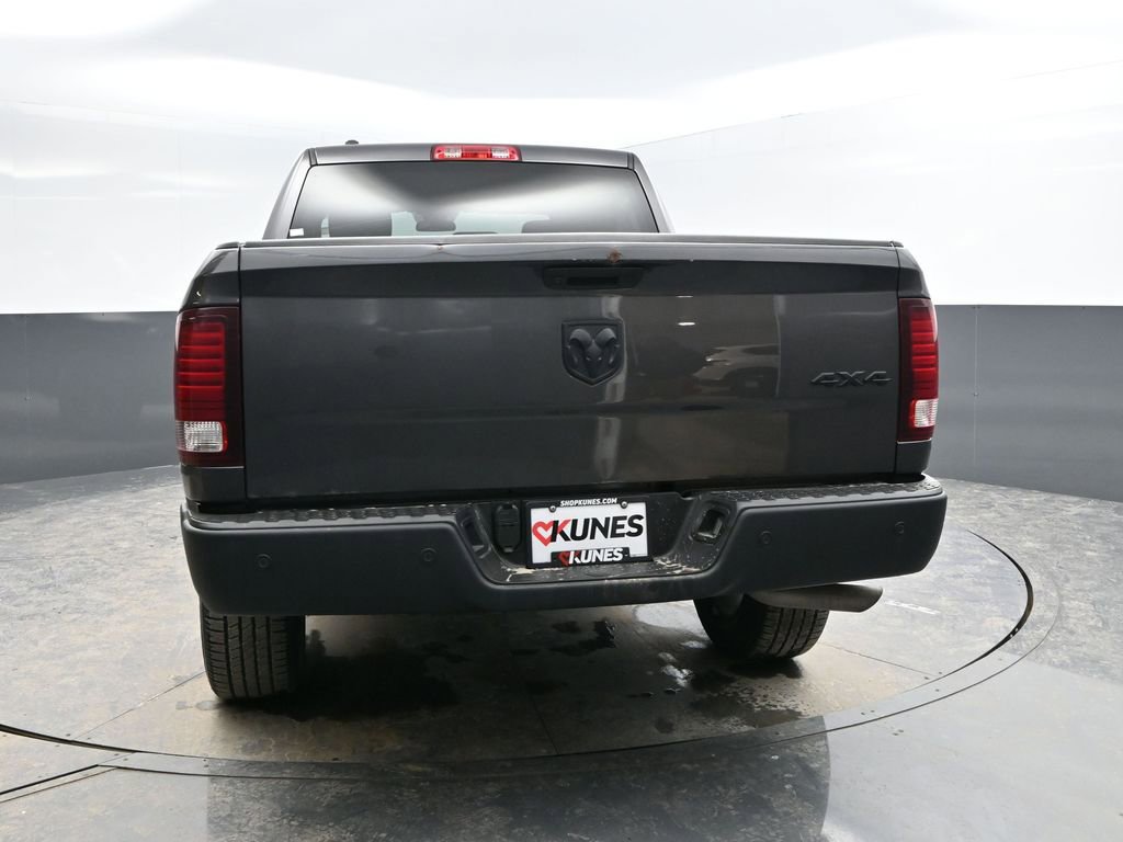 Used 2024 RAM 1500 Classic Warlock image 8