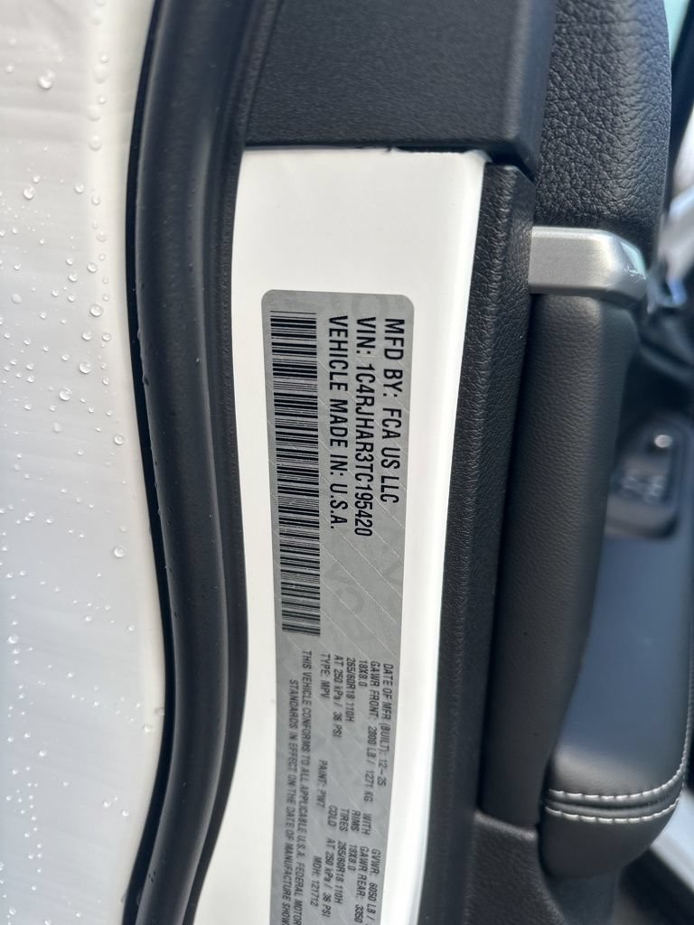New 2026 Jeep Grand Cherokee Altitude AWD/4WD image 40