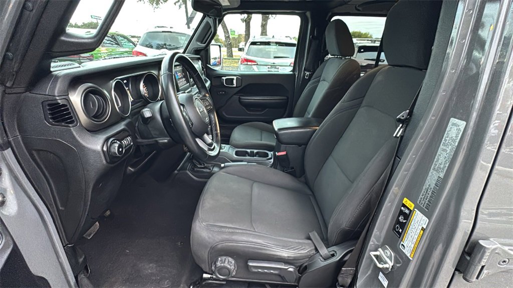 Used 2021 Jeep Wrangler Unlimited Sport image 16