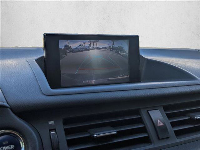 Used 2017 Lexus CT 200h image 15