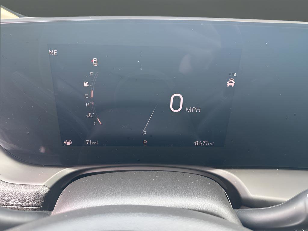 Used 2024 Buick Encore GX Preferred w/ Comfort Package AWD/4WD image 24