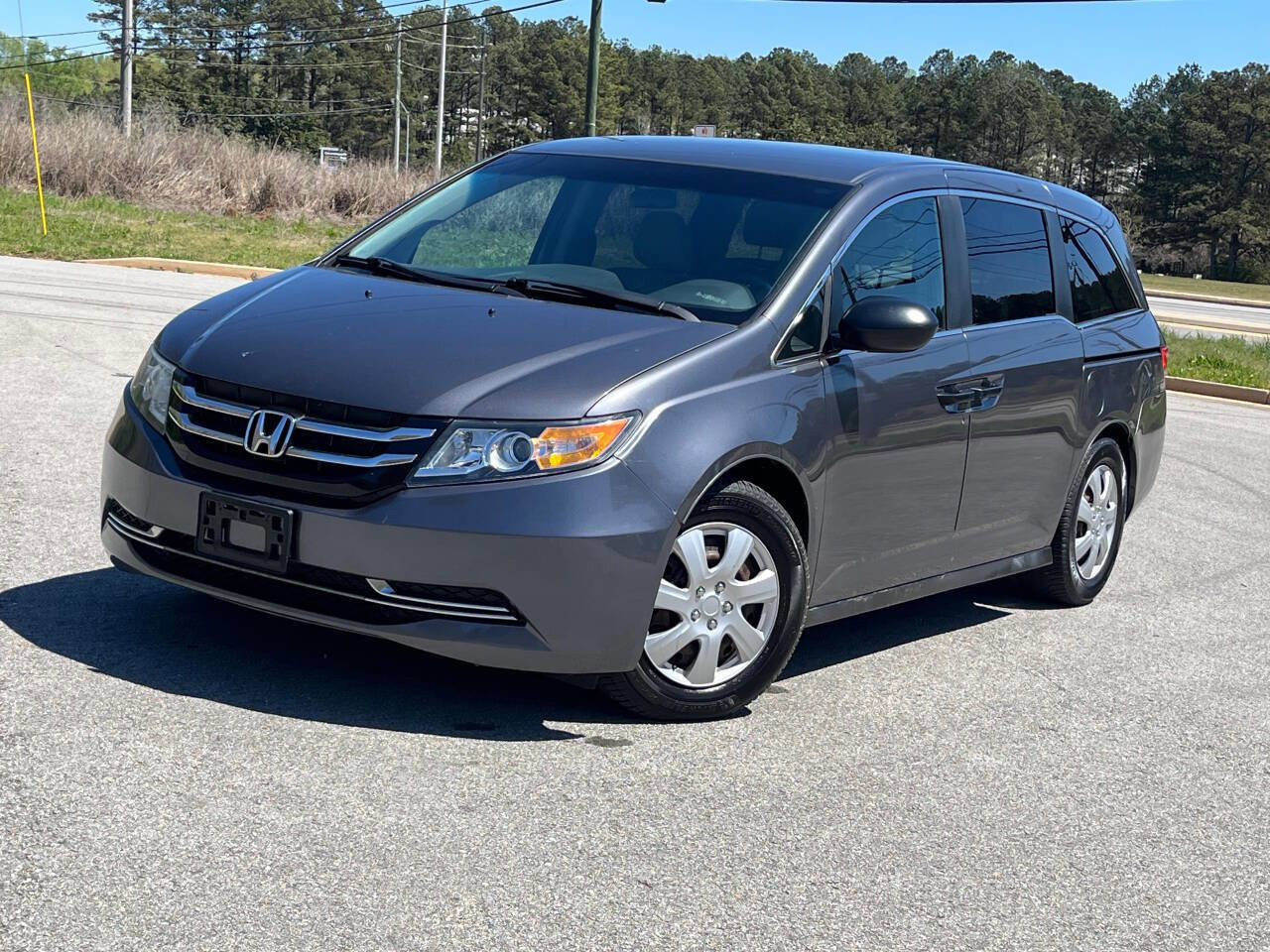 Used 2014 Honda Odyssey LX image 1