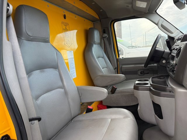 Used 2022 Ford E-350 and Econoline 350 Super Duty RWD image 23