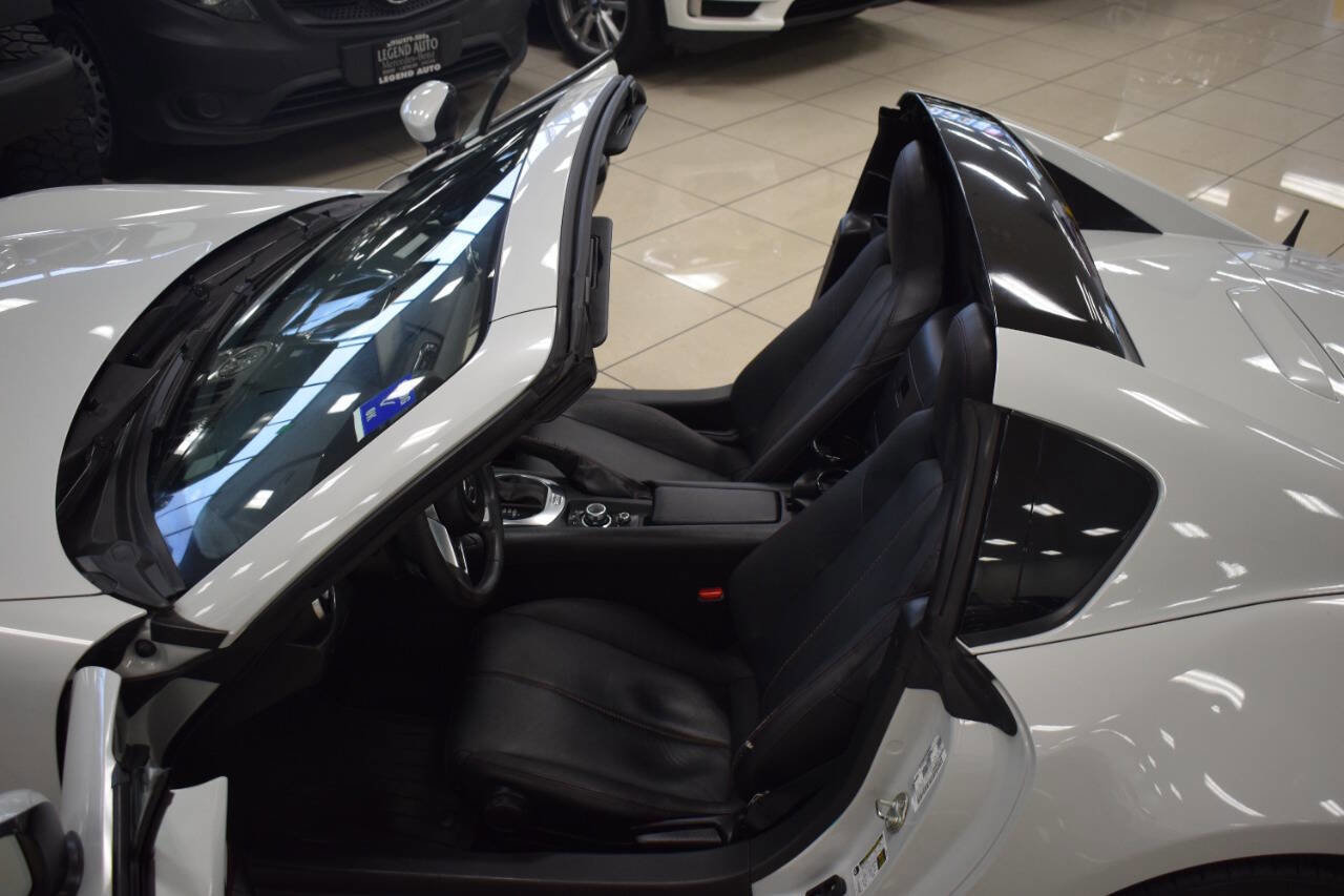 Used 2018 MAZDA MX-5 Miata RF Grand Touring image 35