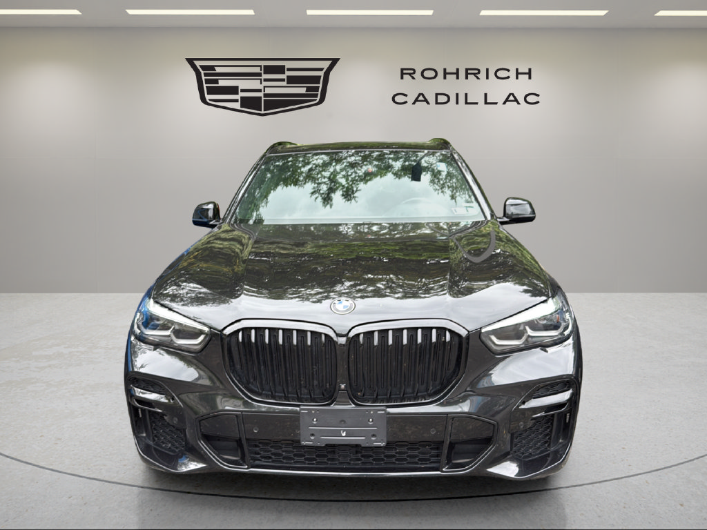 Used 2023 BMW X5 xDrive40i w/ M Sport Package AWD/4WD image 2