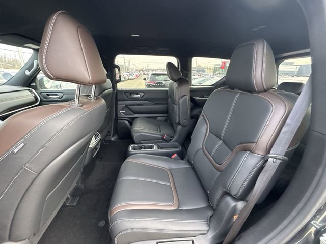 New 2026 Nissan Armada SL w/ Captain's Chari Seat Package image 21