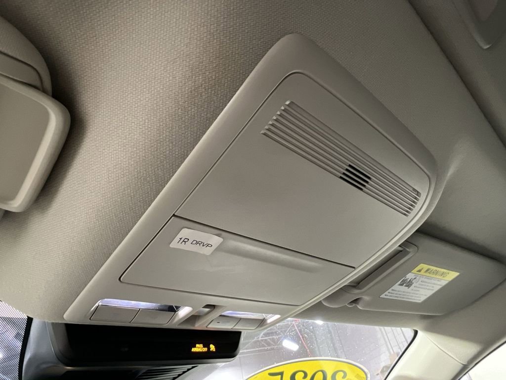 Used 2025 MAZDA CX-30 AWD 2.5 S w/ Preferred Package image 35