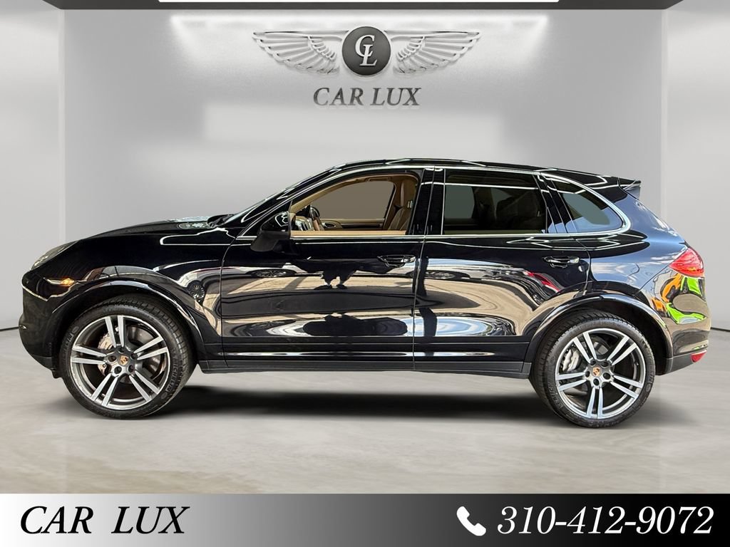 Used 2013 Porsche Cayenne S AWD/4WD image 2