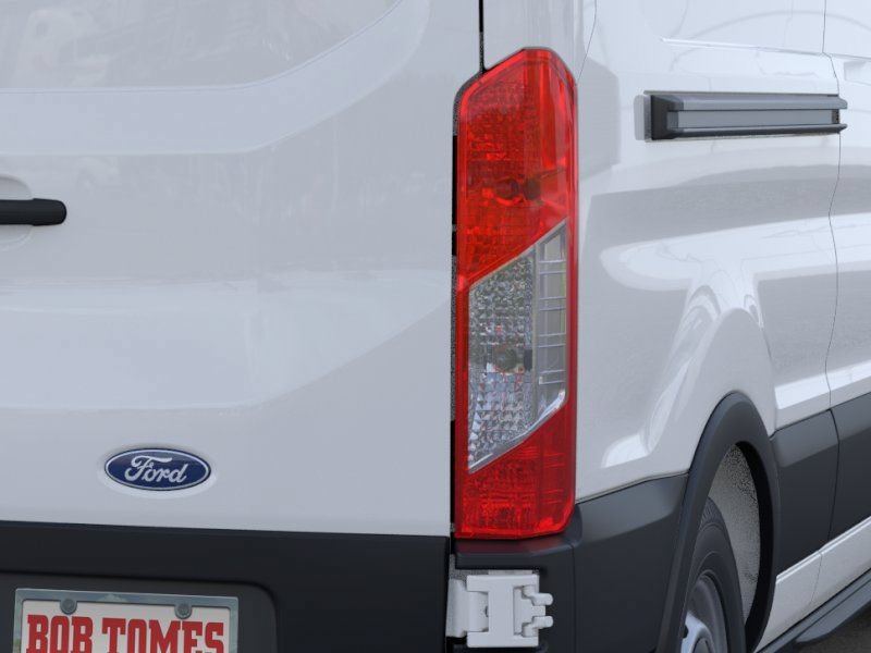 New 2026 Ford Transit 250 148 Medium Roof w/ Load Area Protection Package RWD image 22