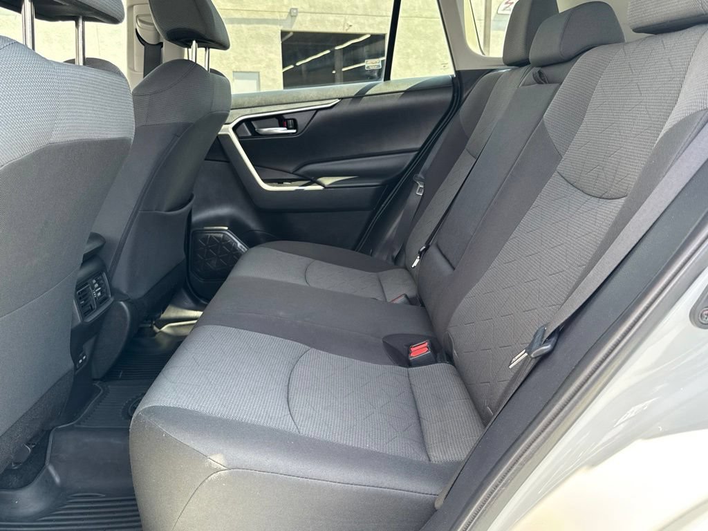 Certified 2022 Toyota RAV4 XLE w/ Convenience Package FWD image 34