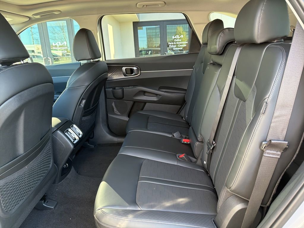 New 2026 Kia Sorento S AWD/4WD image 18