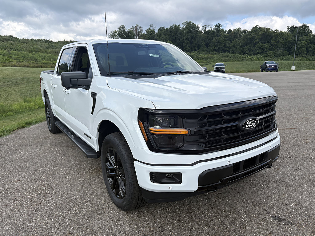 New 2026 Ford F150 XLT w/ Equipment Group 302A MID AWD/4WD image 7