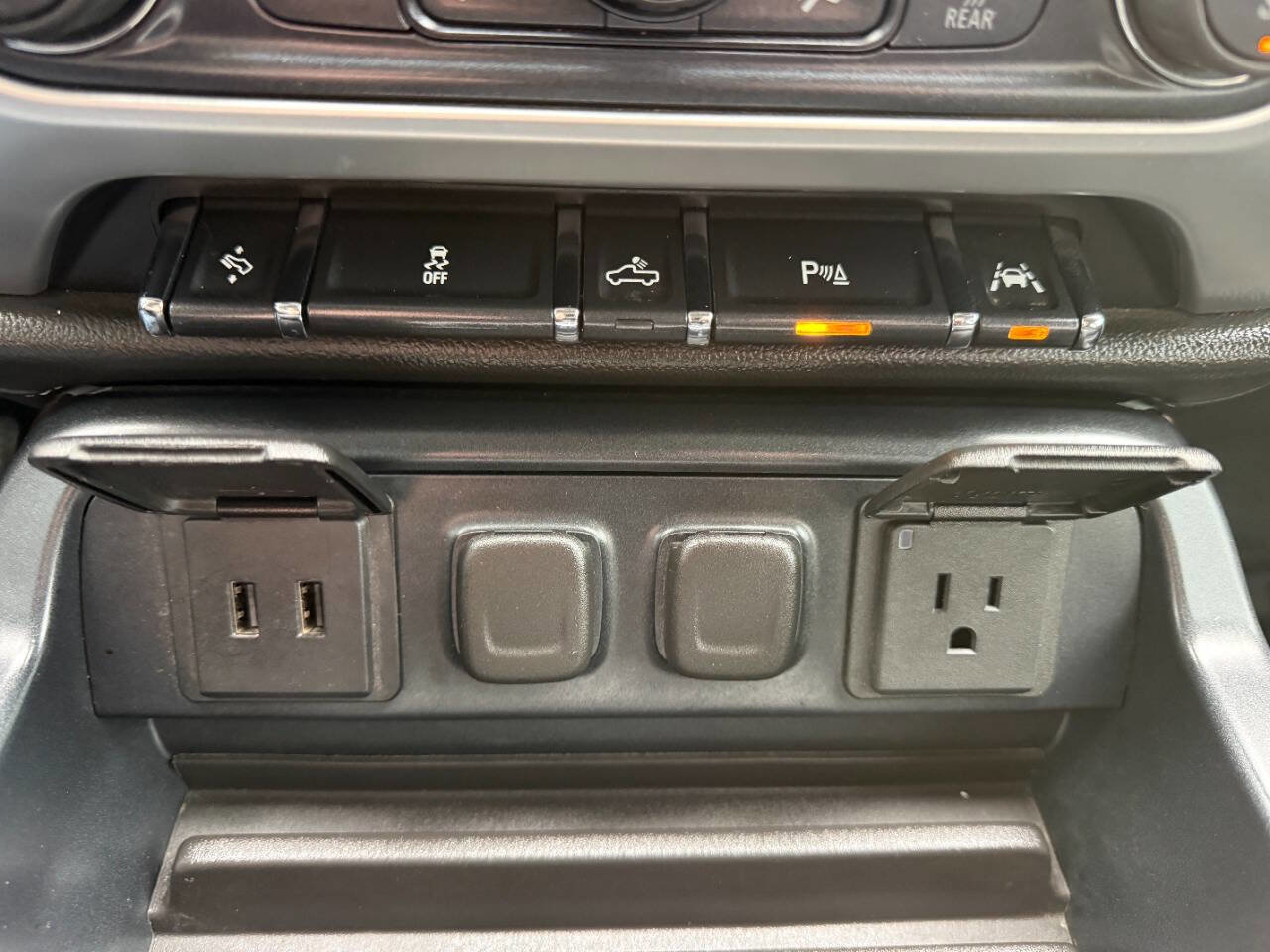 Used 2018 GMC Sierra 1500 SLT image 48
