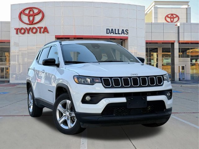 Used 2024 Jeep Compass Latitude