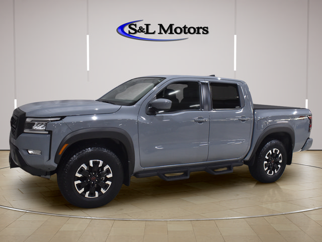 Used 2024 Nissan Frontier PRO-4X w/ Technology Package AWD/4WD image 3