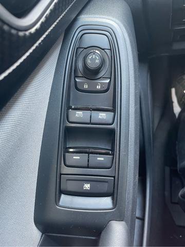 Used 2018 Subaru Crosstrek 2.0i image 20