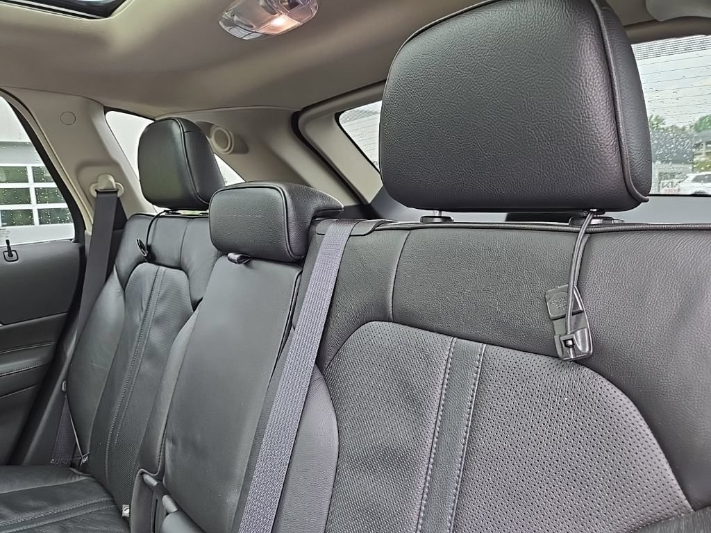 Used 2014 Lincoln MKX AWD w/ Equipment Group 102A image 35