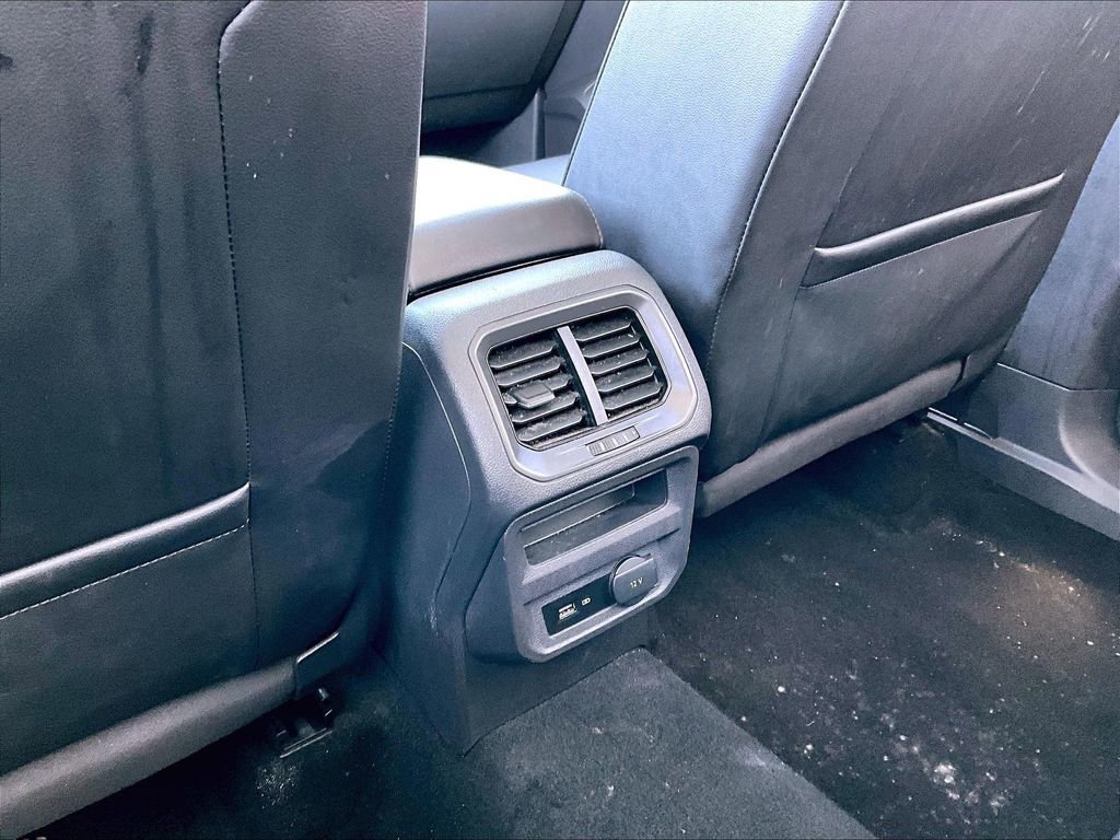 Used 2019 Volkswagen Tiguan SEL image 26