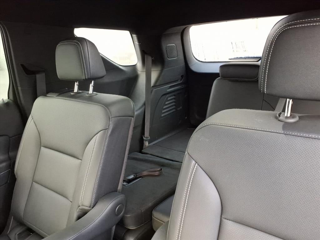 Used 2026 Chevrolet Traverse LT AWD/4WD image 14
