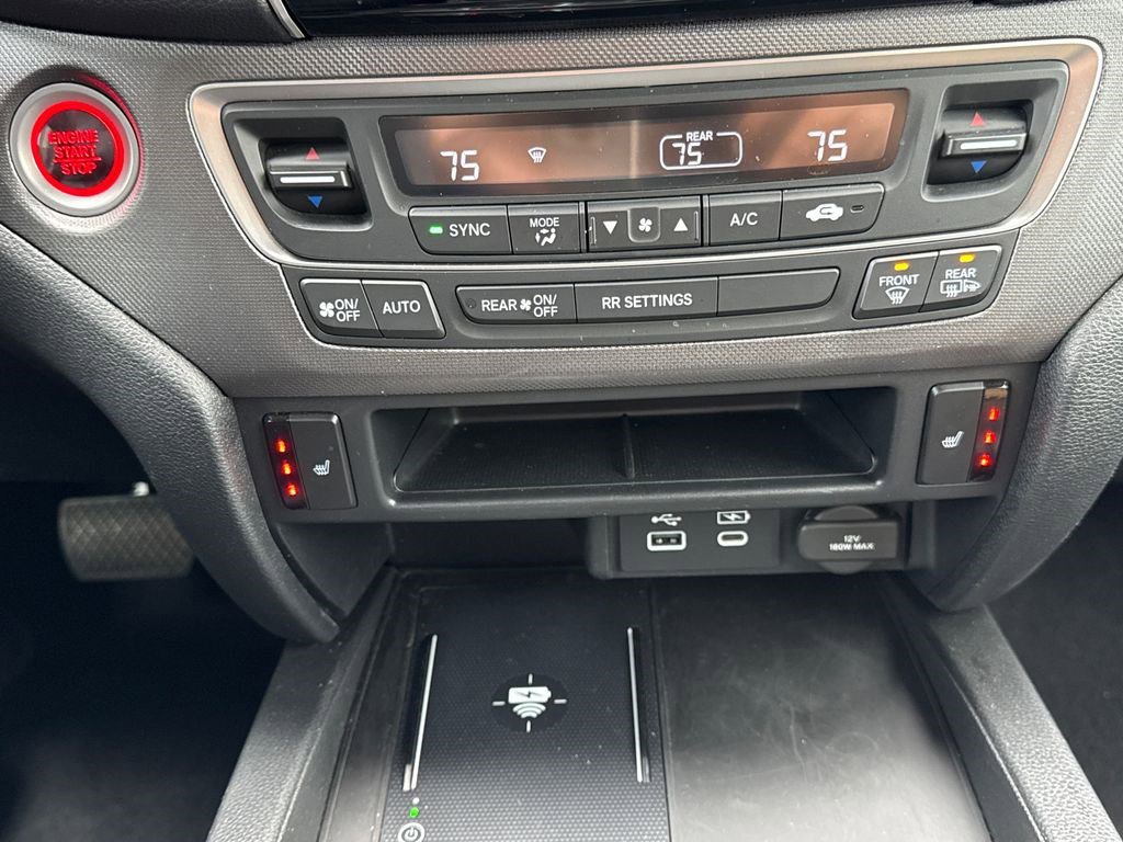 Certified 2025 Honda Ridgeline RTL+ image 32