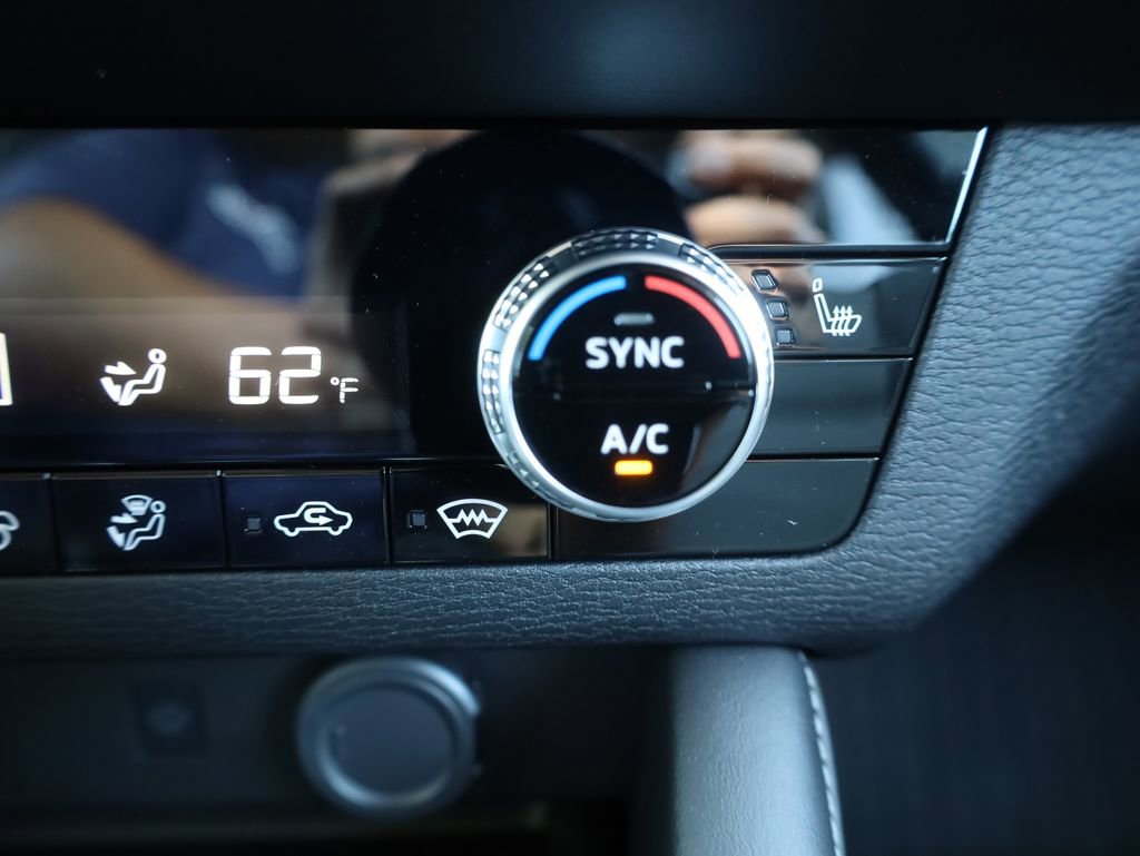 New 2025 Mitsubishi Outlander Trail Edition image 48