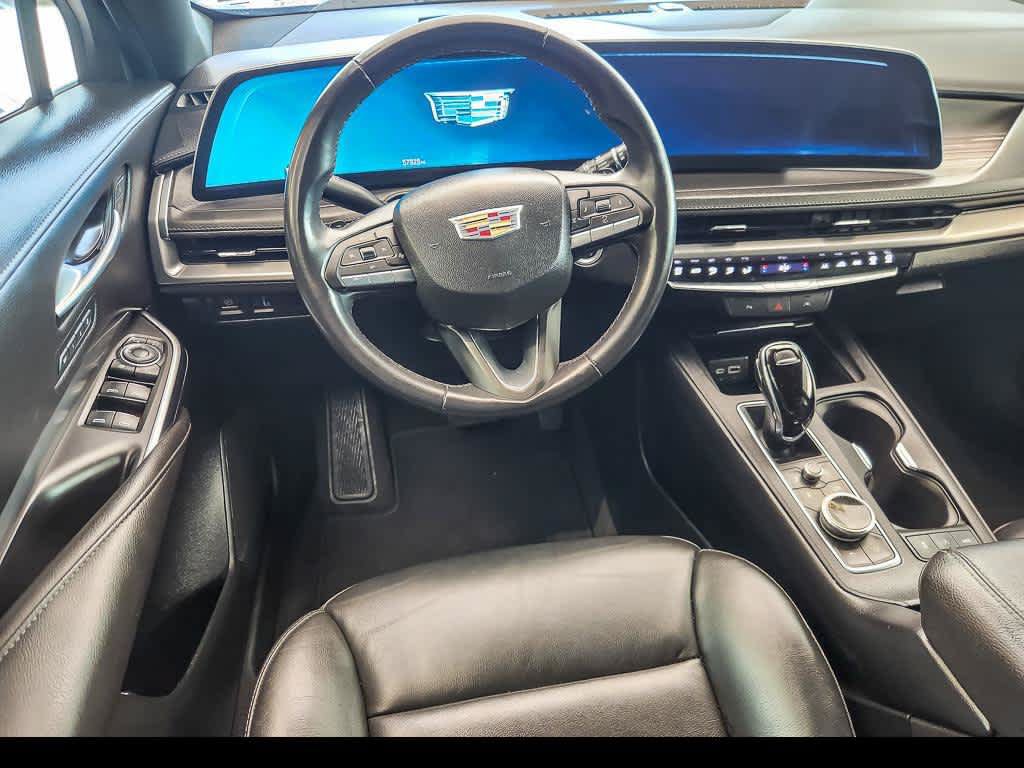 Used 2024 Cadillac XT4 Premium Luxury FWD image 14