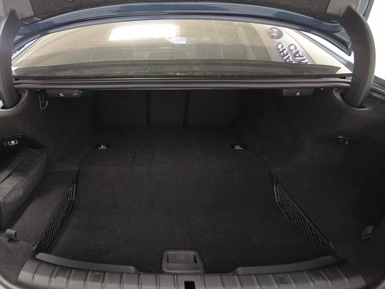 Certified 2023 BMW 530e w/ Convenience Package RWD image 10