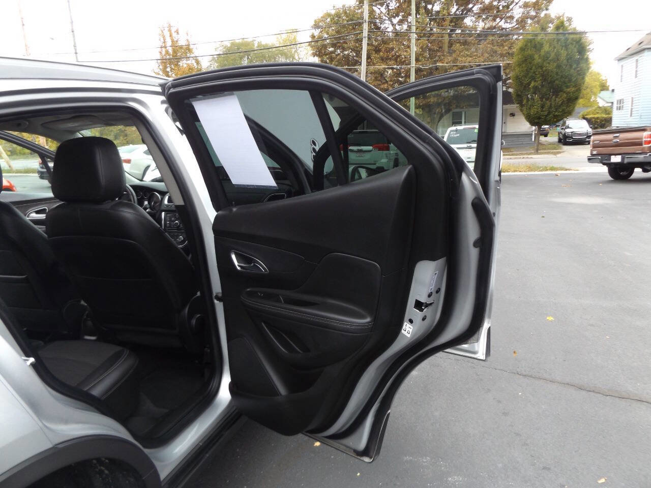 Used 2016 Buick Encore Sport Touring image 27