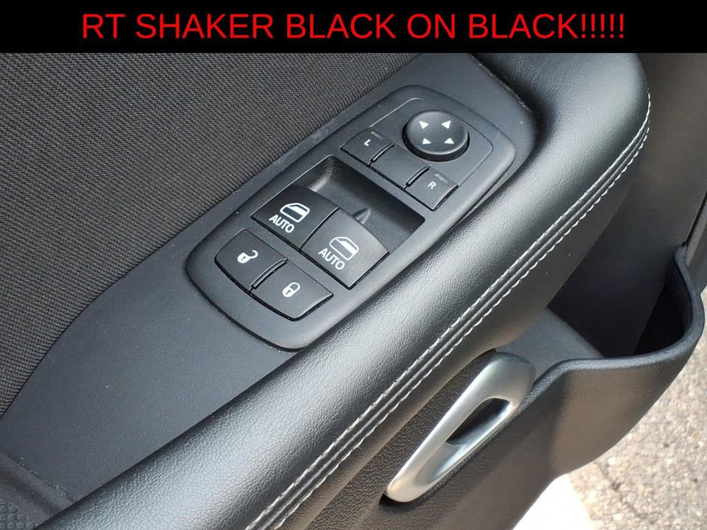 Used 2016 Dodge Challenger R/T RWD image 14