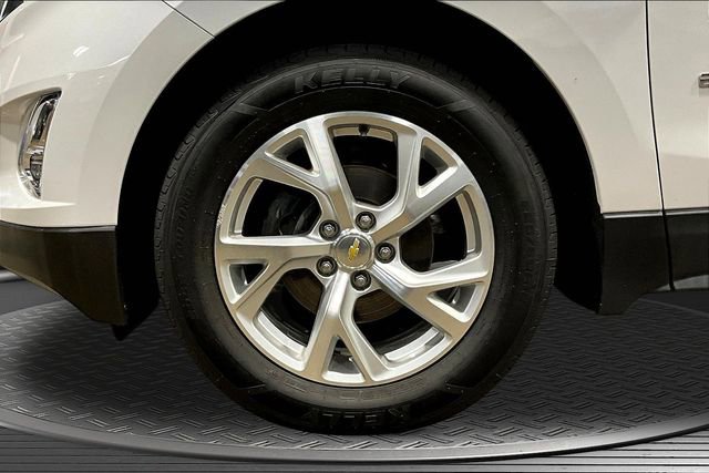 Used 2020 Chevrolet Equinox Premier FWD image 32