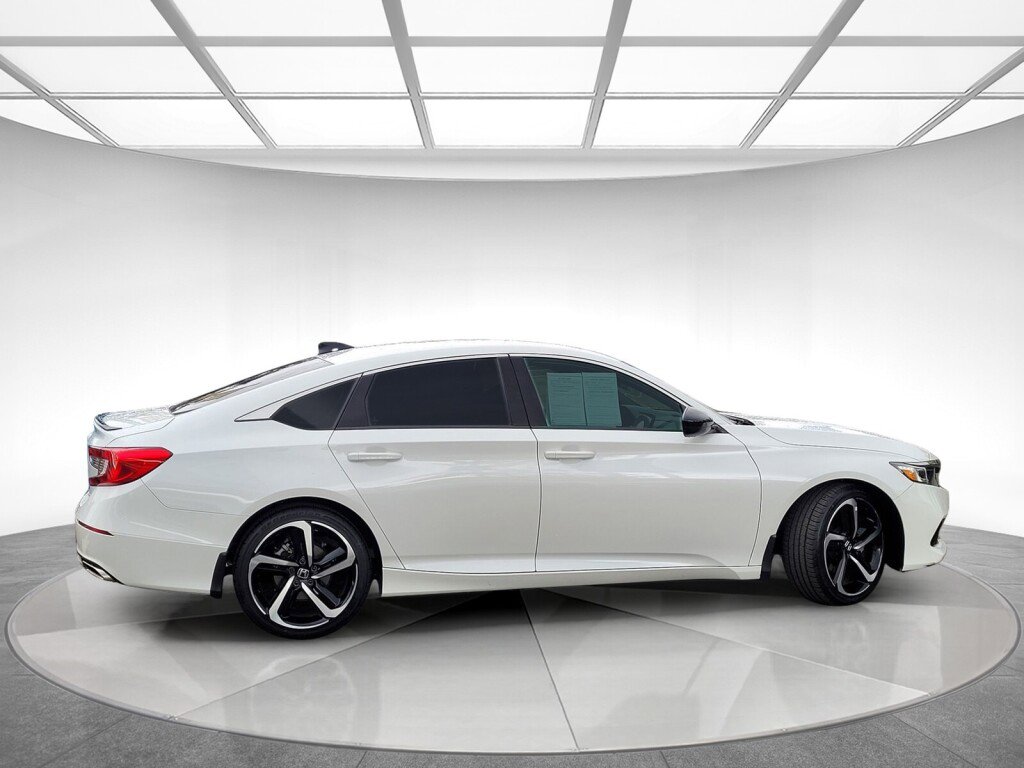 Certified 2021 Honda Accord Sport image 2
