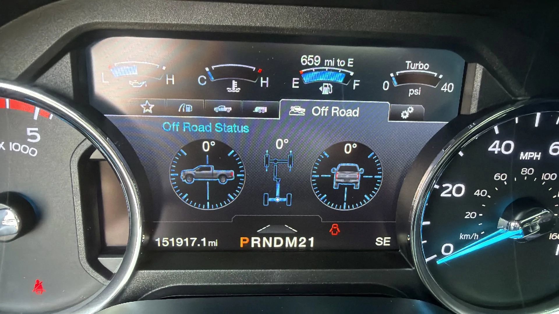Used 2019 Ford F450 Platinum w/ Platinum Ultimate Package AWD/4WD image 24