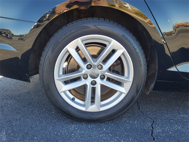 Used 2017 Audi A4 2.0T Premium w/ Convenience Package image 7