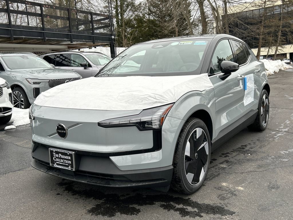 New 2025 Volvo EX30 Plus w/ Protection Package Premier AWD/4WD image 5
