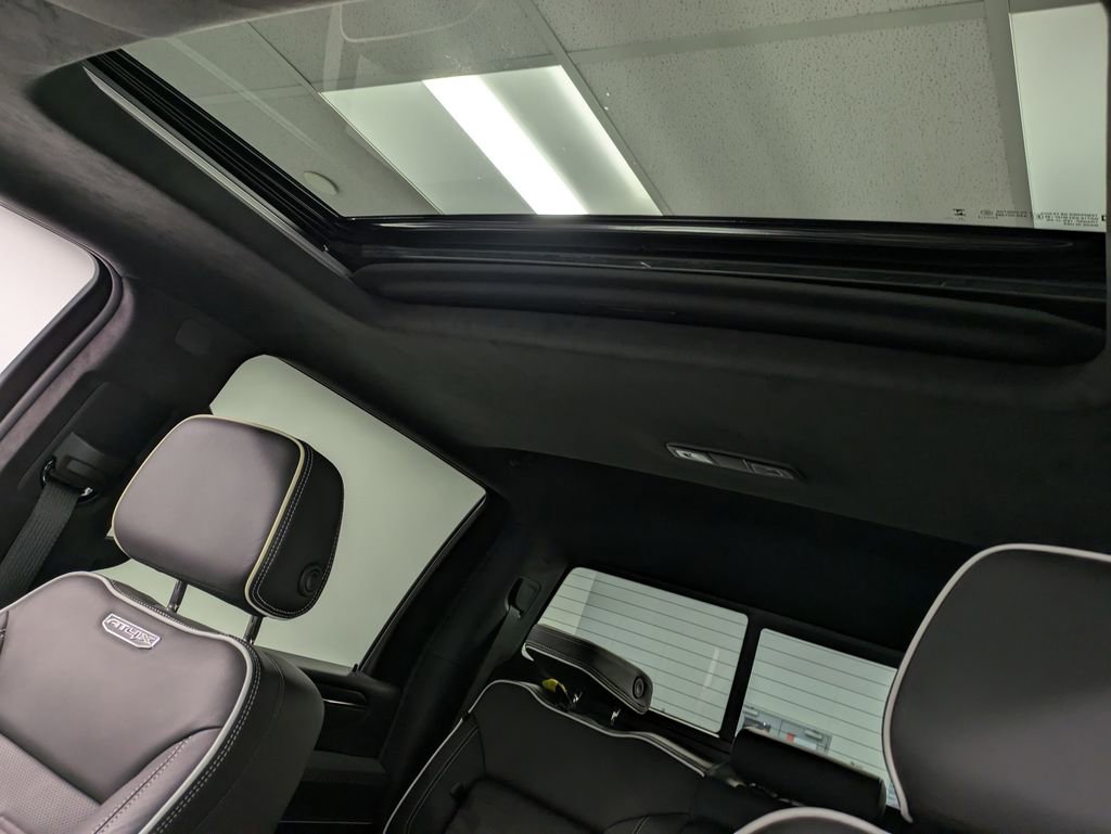 Used 2025 GMC Sierra 2500 AT4X image 22