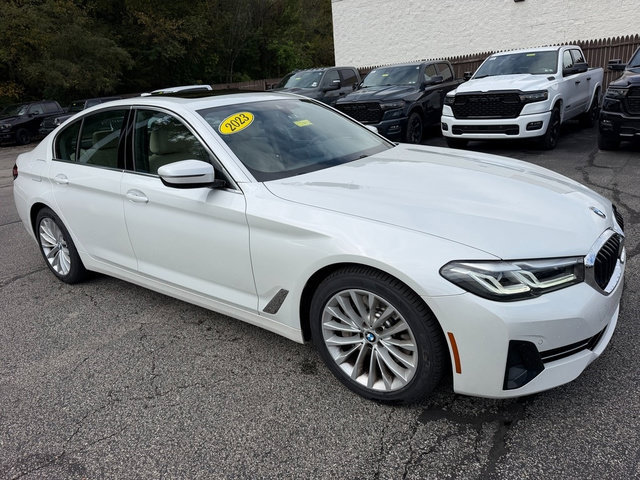 Used 2023 BMW 530i xDrive w/ Convenience Package AWD/4WD image 9