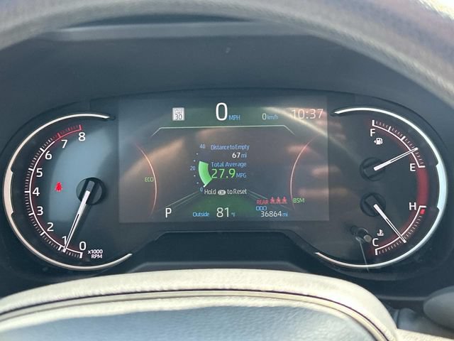 Used 2025 Toyota RAV4 XLE AWD/4WD image 29