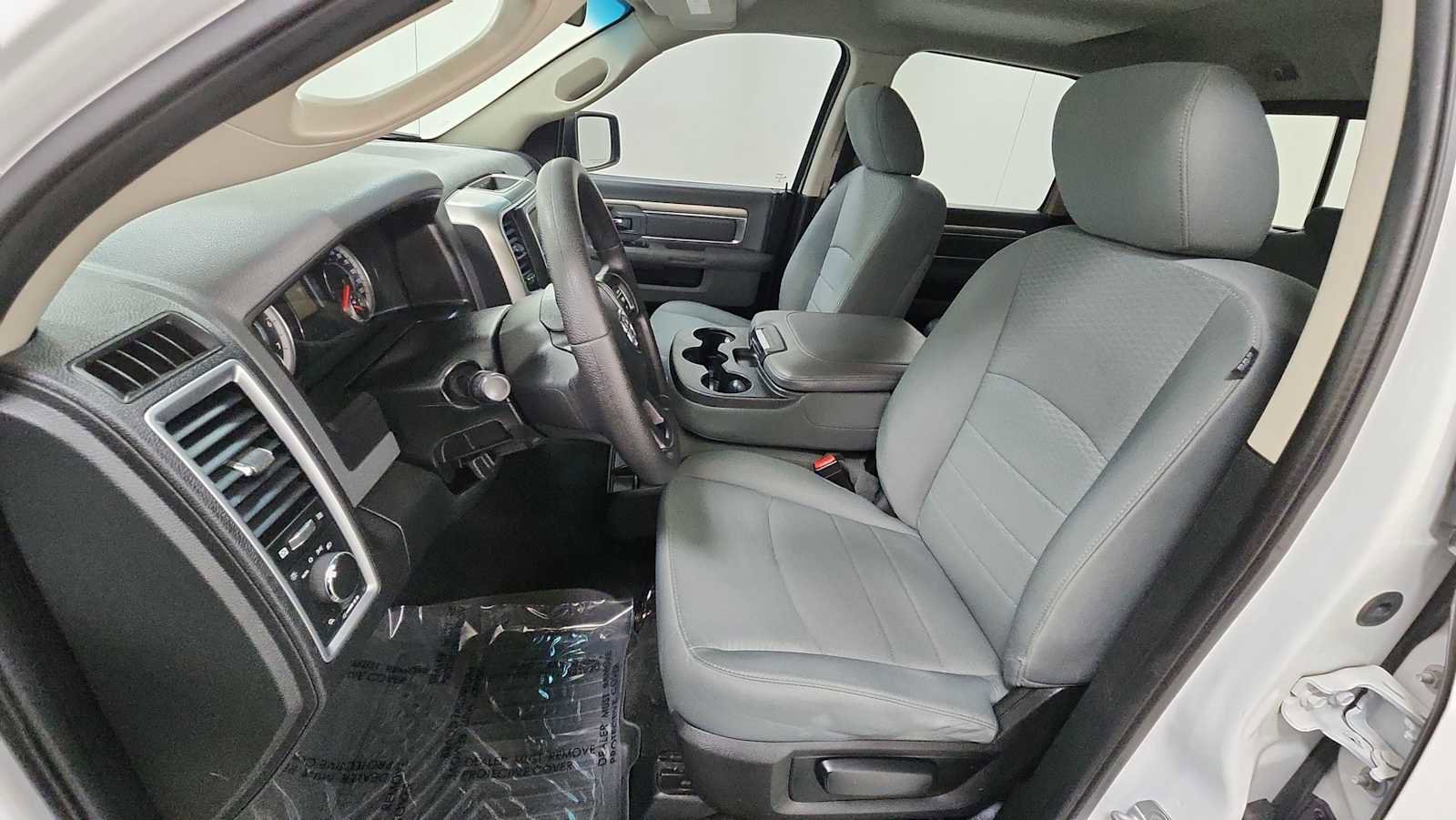 Used 2017 RAM 1500 Classic SLT image 13